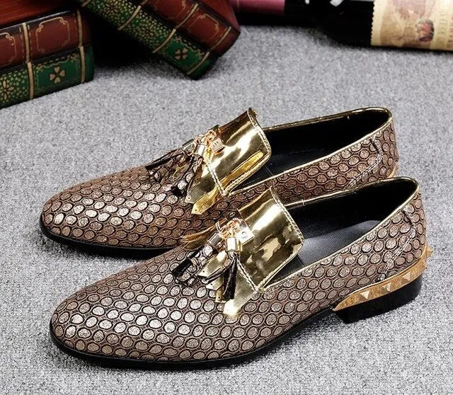 British Handmade Tassel Men Leather Loafers Gold Silver Rivet Party Dress Shoes Men Slip on Casual Shoes Big Size