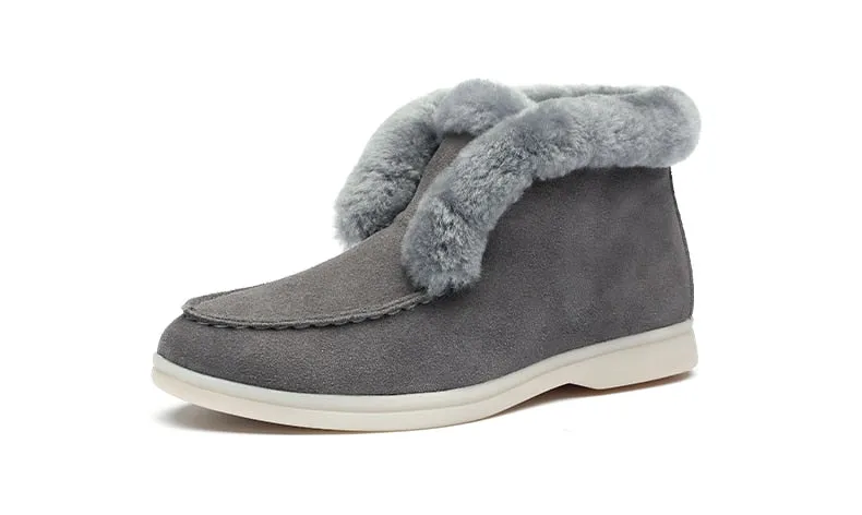 Slip-on snow boots for women