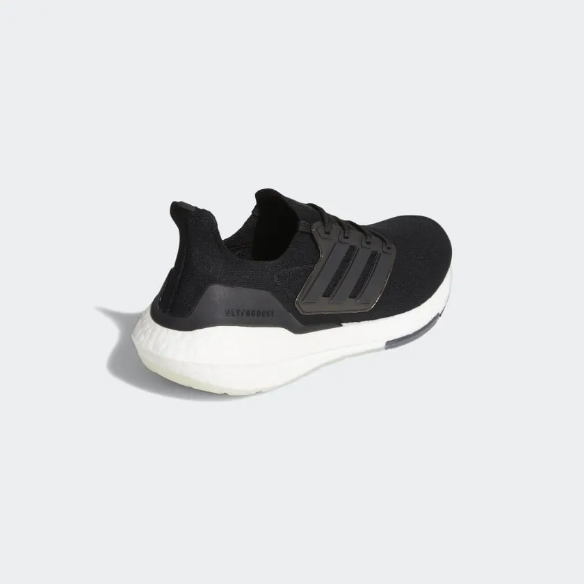 ULTRABOOST 21 RUNNING SHOES